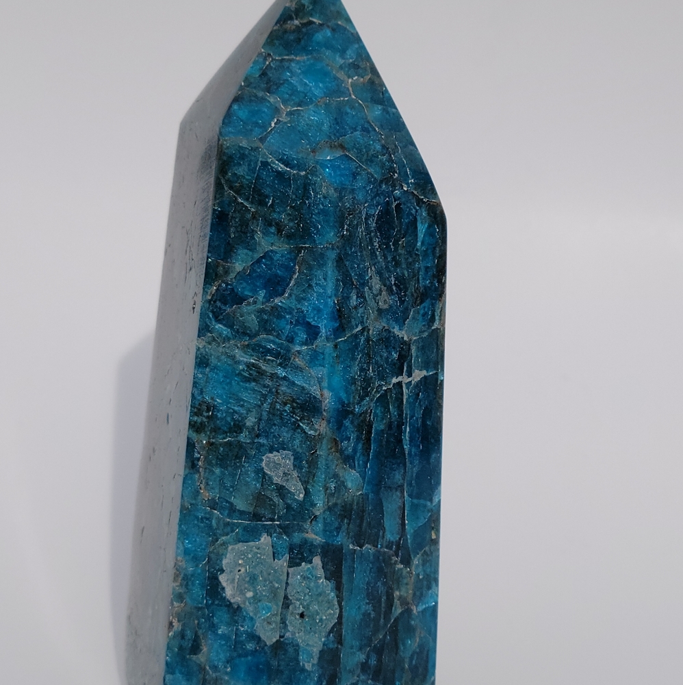Blue Apatite tower - Picture 4 of 7